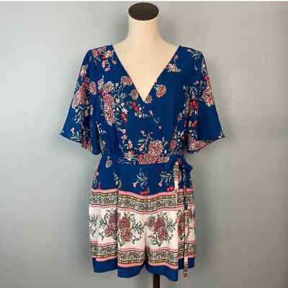 Trixxi Clothing Company Midnight Blue Crepe Floral Suplice Romper Tie - Size M